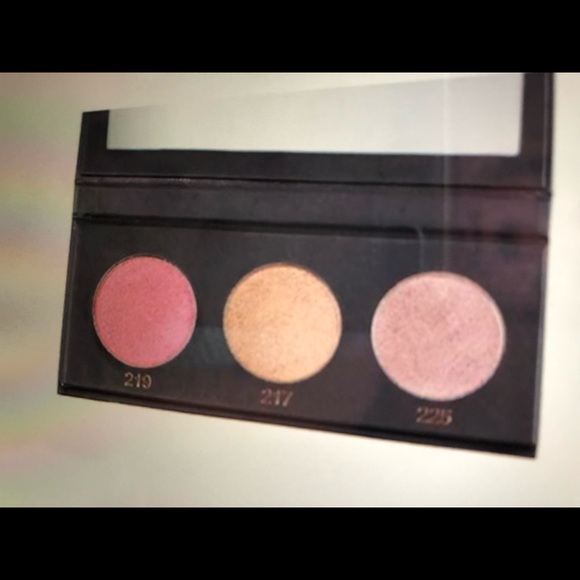 KAB, ILIA , Laura Geller = 3 Piece Cosmetic Bundle (eyes-lips-face) New!! - Picture 4 of 9